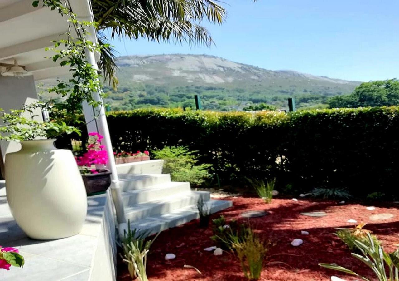 De Wingerd Wijnland Lodge Paarl Exterior photo